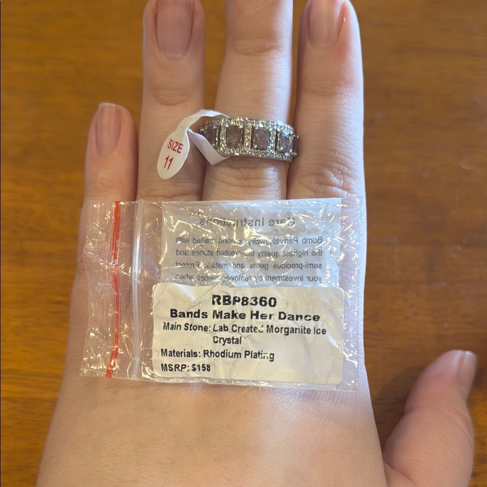 Bomb Party Size 11 Ice Crystal Ring